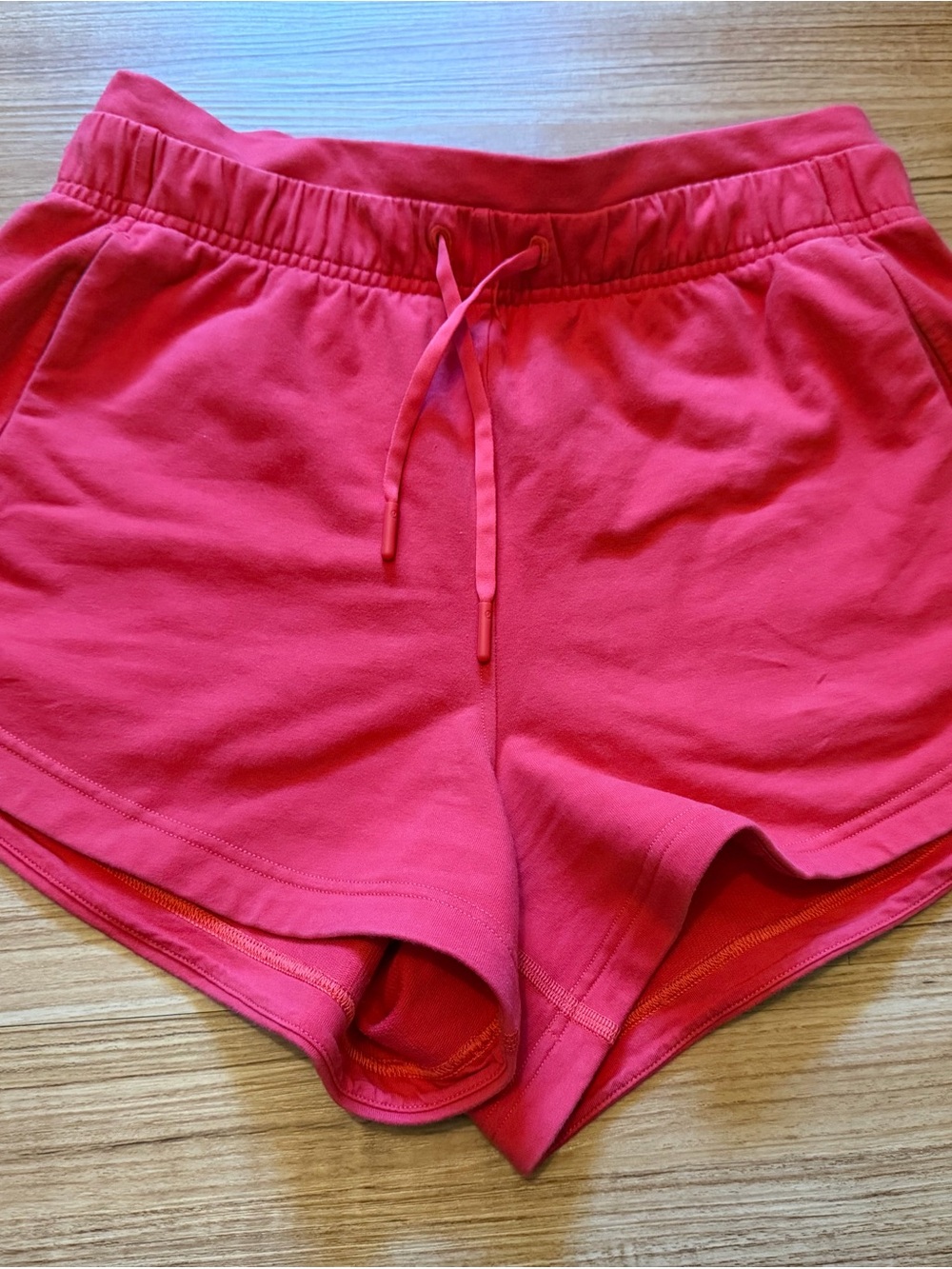 Lululemon Inner Glow Shirts size 6 3” Carnation Red